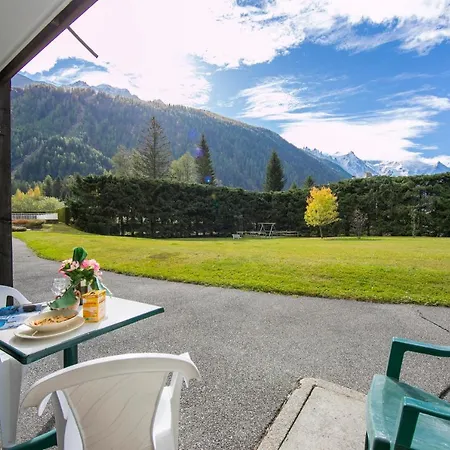 Sainte-foy-l'argentiere Sleeps 4 Pool